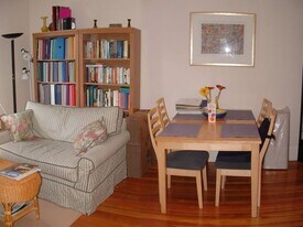 402 Highland Ave, Unit 45 in Somerville, MA - Building Photo