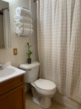 906 W 26th St in Minneapolis, MN - Building Photo - Building Photo