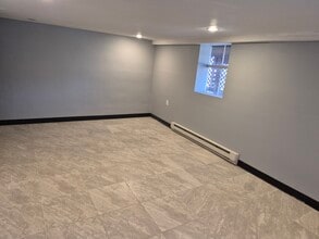 136 S 3rd St, Unit B in Telford, PA - Building Photo - Building Photo