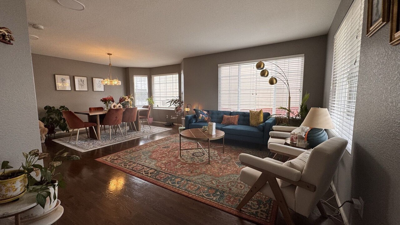 2208 Buttercup St in Erie, CO - Building Photo