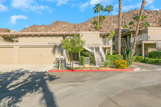 46644 Arapahoe Ln in Indian Wells, CA - Foto de edificio - Building Photo