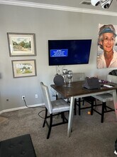 9420 Rainbow Falls Way in Elk Grove, CA - Building Photo - Building Photo