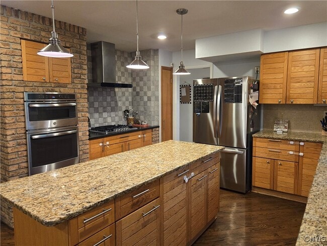 6204 Keystone Way in Jamesville, NY - Building Photo - Building Photo