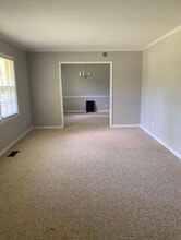 2106 Dobbs Rd in Alexander City, AL - Building Photo - Building Photo