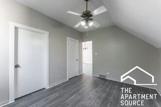 2834 W Dickens Ave in Chicago, IL - Building Photo - Building Photo