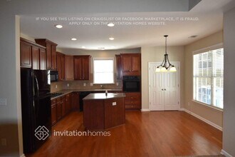 1820 Madrid Falls Dr in Braselton, GA - Building Photo - Building Photo