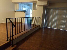 4705 Tecumseh St, Unit 103 in College Park, MD - Building Photo