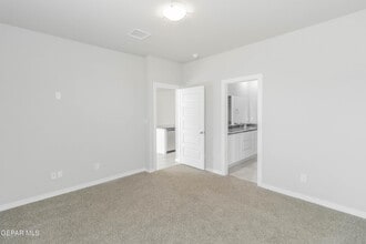 13821 Madero Dr in El Paso, TX - Building Photo - Building Photo