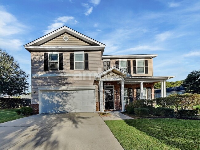 property at 32 Tulane Ct