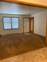 359 Frenn Ave, Unit 359 in Red Wing, MN - Building Photo - Building Photo