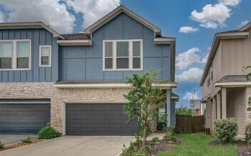 4138 Balboa Dr in Arcola, TX - Building Photo - Building Photo