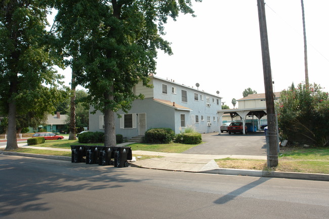 5757 Halbrent Ave in Van Nuys, CA - Building Photo - Building Photo