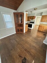 1413 N Woodridge Ave in Muncie, IN - Building Photo - Building Photo