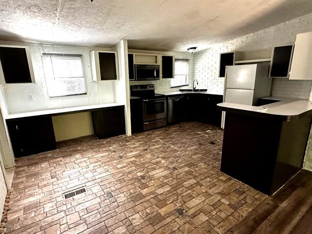 1395 Blackjack Rd in Valley View, TX - Building Photo - Building Photo