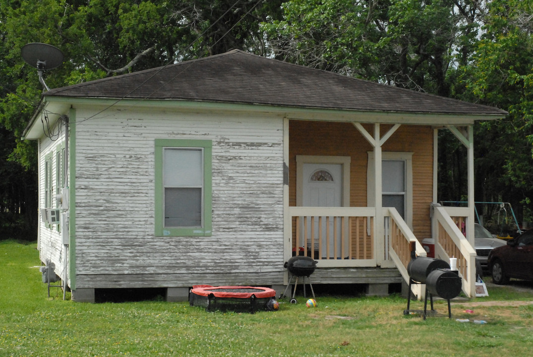 328 Hambrick Rd in Houston, TX - Building Photo