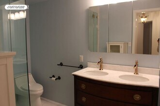 842 Carroll St in Brooklyn, NY - Building Photo - Building Photo