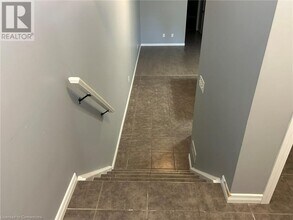 923 Glasgow St in Kitchener, ON - Building Photo - Building Photo