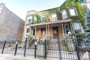 3547 N Sheffield Ave, Unit 2 in Chicago, IL - Building Photo