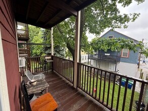 34 Belknap St in Somerville, MA - Building Photo - Building Photo
