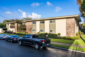 1201 Liberty Apartments in El Cerrito, CA - Foto de edificio - Building Photo