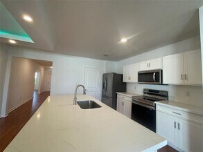 1230 NW 208th St in Miami Gardens, FL - Building Photo - Building Photo