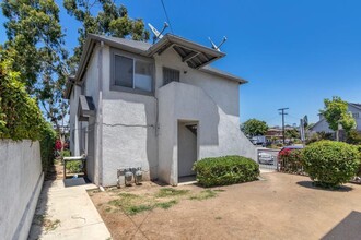 Henderson Apartments in Los Angeles, CA - Building Photo - Building Photo