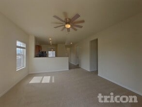 6585 Kearsarge Dr in Colorado Springs, CO - Foto de edificio - Building Photo