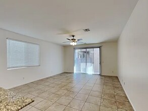 1373 S Ponderosa Dr in Gilbert, AZ - Building Photo - Building Photo