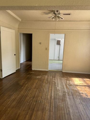 131 S H St in Lakeview, OR - Building Photo