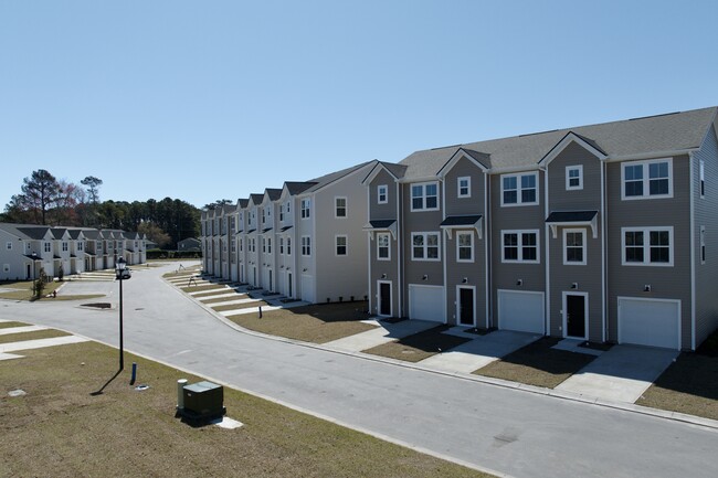 Surfside Retreat in Myrtle Beach, SC - Building Photo - Building Photo