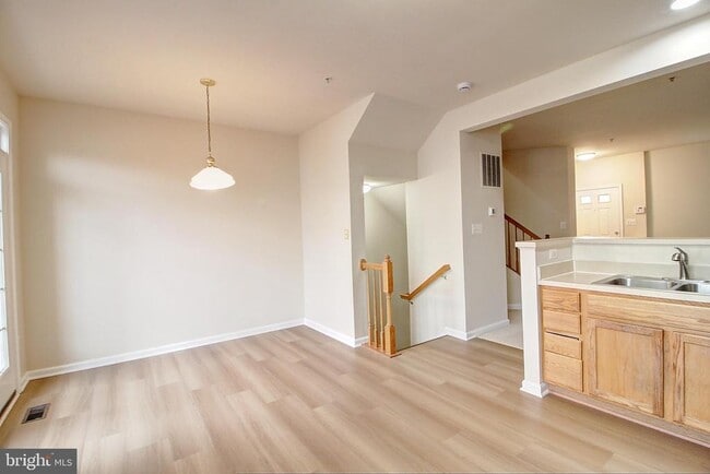 1802 Wheyfield Dr in Frederick, MD - Building Photo - Building Photo