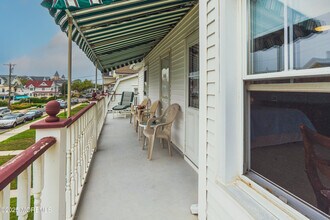 3 Bath Ave in Ocean Grove, NJ - Building Photo - Building Photo