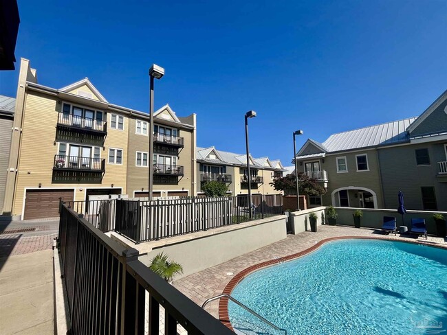 property at 529 N Spring St