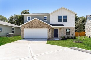 14222 Green Wing Cir in Willis, TX - Building Photo
