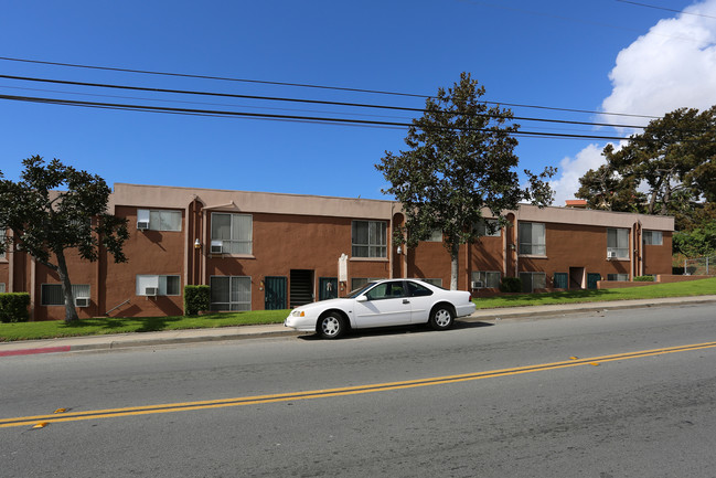 Pinewood Apartments in National City, CA - Building Photo - Building Photo