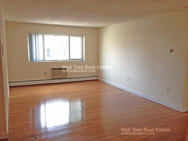 property at 34 Gardner St