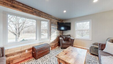 2615 Baugh Rd in Thompson's Station, TN - Building Photo - Building Photo