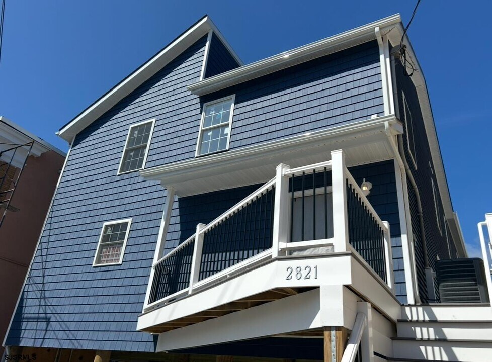 2821 Arctic Ave in Atlantic City, NJ - Building Photo