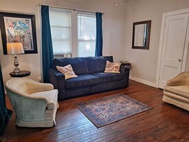 1906 San Gabriel St in Austin, TX - Building Photo