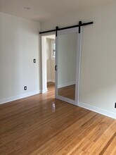 958 2nd St, Unit 962 in Long Beach, CA - Foto de edificio - Building Photo