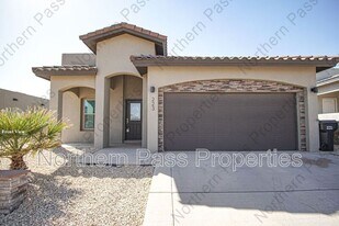 223 Notts Way in El Paso, TX - Building Photo