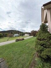 859 Ratcliff Cove Rd in Waynesville, NC - Building Photo - Building Photo