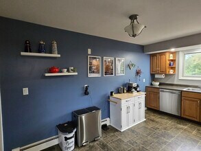 90 Hackett Blvd, Unit 1 in Albany, NY - Building Photo - Building Photo