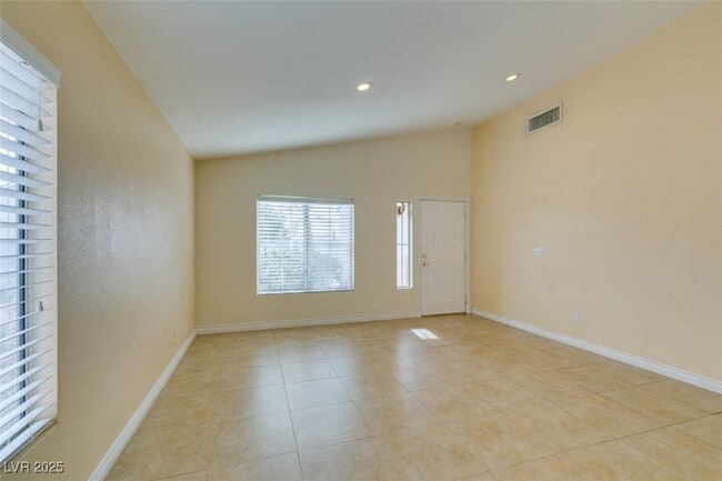 property at 744 Gritty Garnet Ave