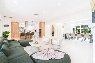 616 NE 16th Terrace, Unit SI FL1-ID1475652P in Fort Lauderdale, FL - Building Photo - Building Photo