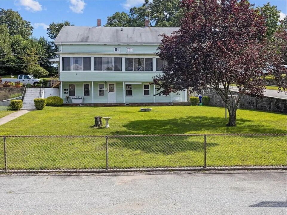 26-30-30 Vine St in West Warwick, RI - Building Photo