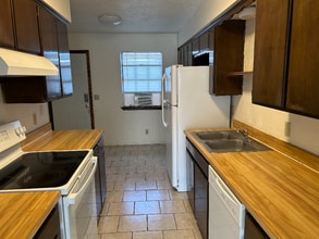 1527 Kirkland Dr in Amarillo, TX - Building Photo - Building Photo