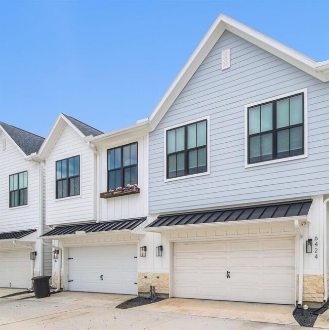 property at 6424 Highland Pine Ln