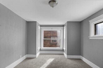 404 N Bentley Ave in Niles, OH - Building Photo - Building Photo