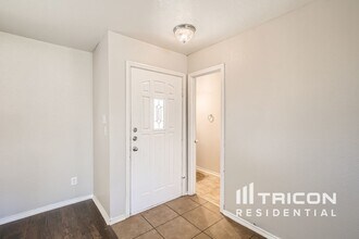 1537 Cap Stone Ridge in New Braunfels, TX - Building Photo - Building Photo